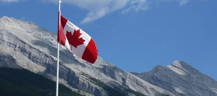 2 Reasons We’re Proud to be a Canadian Business